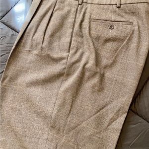 Docker's Men Pants